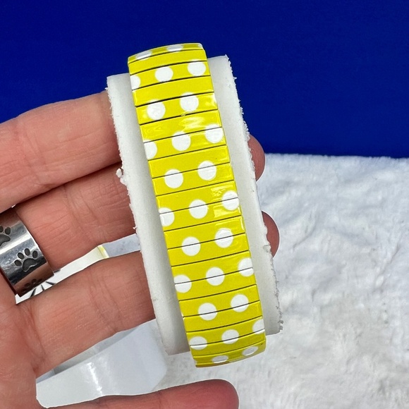 NWT/NIB🤩 |•ISAAC MIZRAH•| Live! Yellow & White Polka Dot Stretch Band Watch - Picture 4 of 12